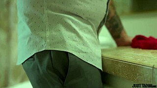 Blonde Big Ass Bent Over Doggystyle Anal Fuck Reality Full Movie