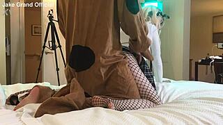 Ever wonder if scooby doo pounds that hot blonde ts?