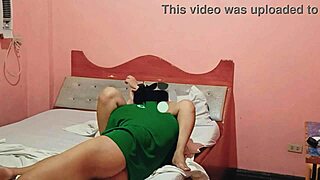 chubby pinay pussy creampied missionary hotel style