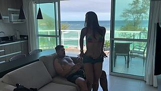 beach heat has me squirting wildly on bandido's cock