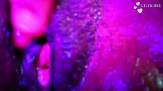 juicy student fingers tight pussy to orgasm 💦😘