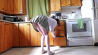 stepdaughter stuck leads to massive squirting orgasms from huge pounding wow