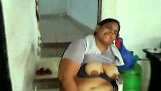 bbw colombian big ass gym masturbation squirting orgasm