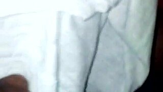 Ebony Amateur Gives Ghetto Blowjob Effort E For Her