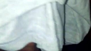 Ebony Amateur Gives Ghetto Blowjob Effort E For Her
