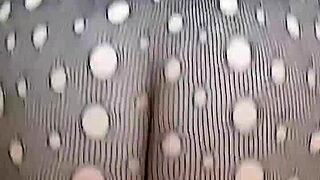 Mature blonde big ass seduces me in lingerie and takes my creampie inside