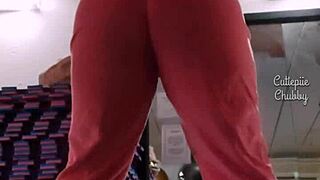 Bbw ebony gym squats big ass