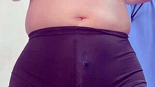 short leggings anal machine pounding with massive cumshot