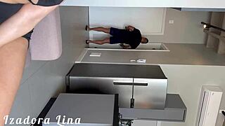 marido saiu pra praia massagem chupada na buceta ruiva gozei na boca dela