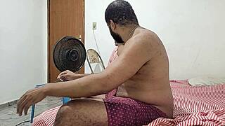 Brazilian housewife squirts during intense pounding