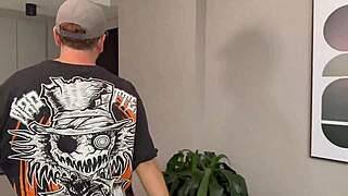 I went to visit my friend and fucked his best friend without thinking - devil khloe
