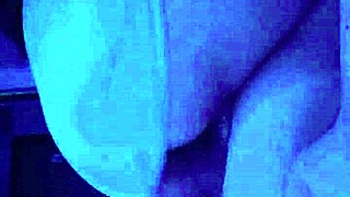 amateur girl with a huge ass loves doggystyle
