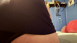 young slut bent over for doggystyle casting creampie