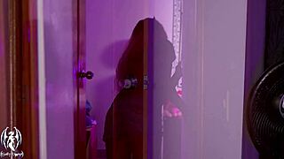 Thief breaks in and finds two girls