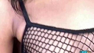 sex brings her intense moans and cum in mouth
