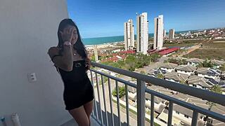 visitei meu vizinho gostoso e deixei aquele pau bem branquinho