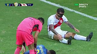 Futbolistas De Colombia Y Peru