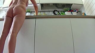 Cooking naked in the kitchen 31952