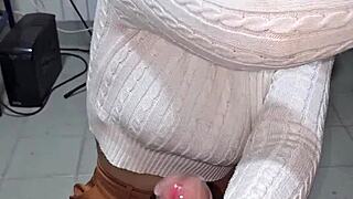 Friozinho bom pra bater aquela punheta sailor girl